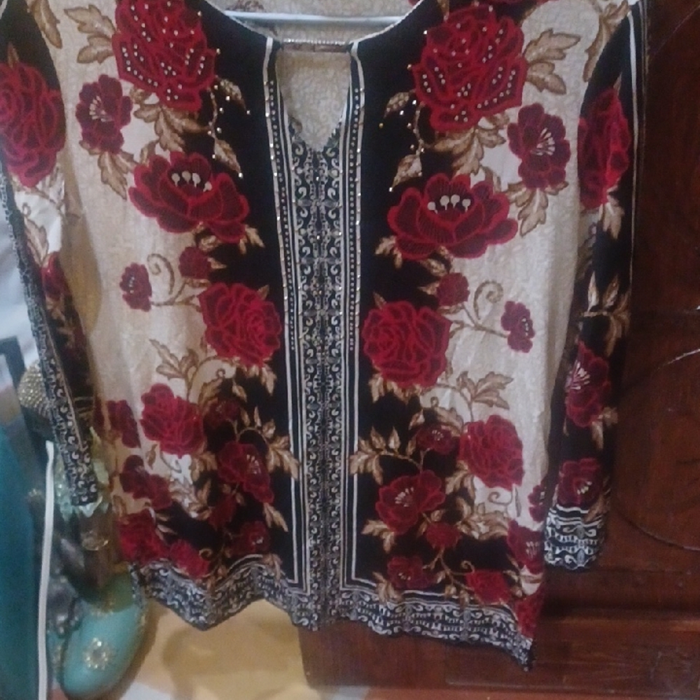 Floral Red and Black Long Sleeve Top